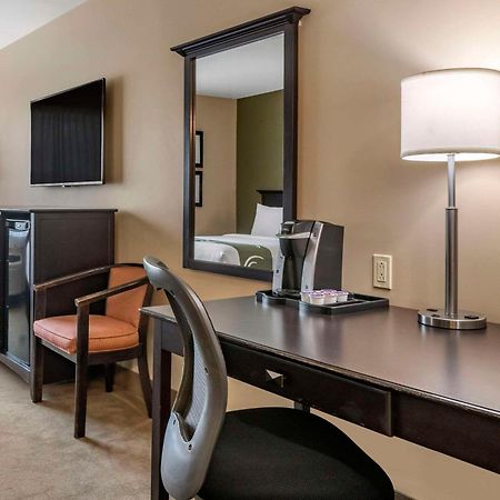 Quality Inn & Suites Quispamsis Rothesay Luaran gambar