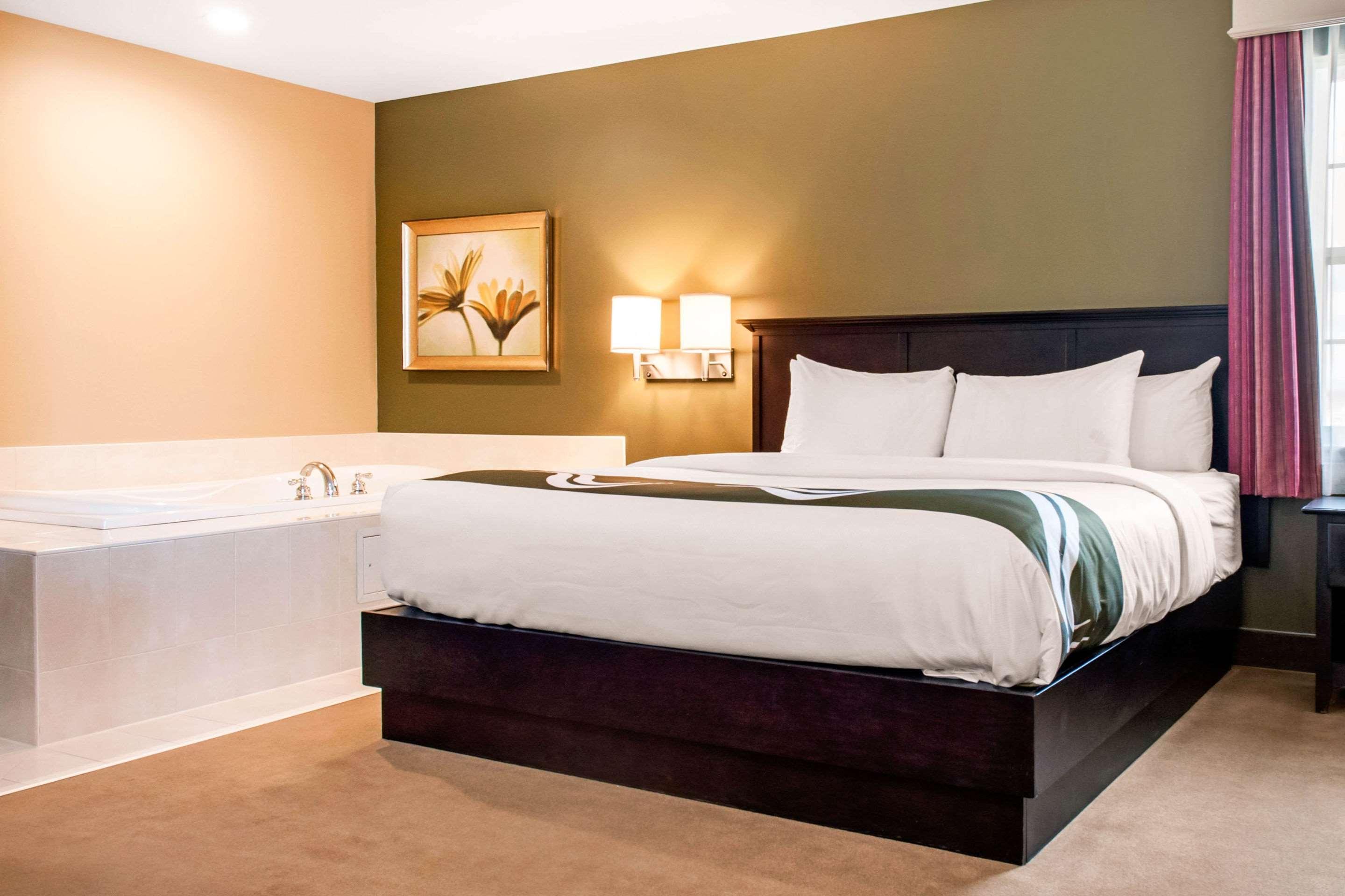 Quality Inn & Suites Quispamsis Rothesay Luaran gambar