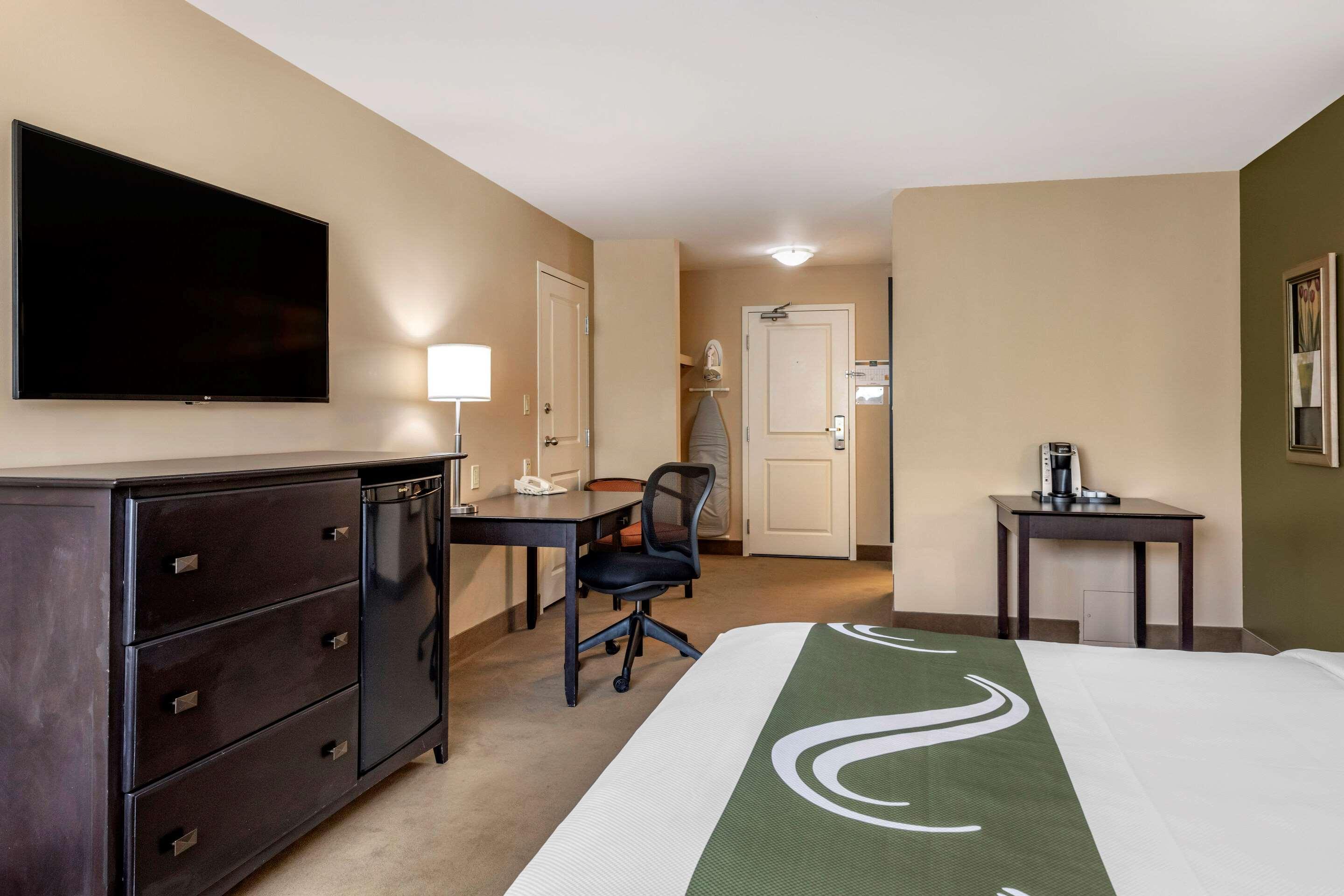 Quality Inn & Suites Quispamsis Rothesay Luaran gambar