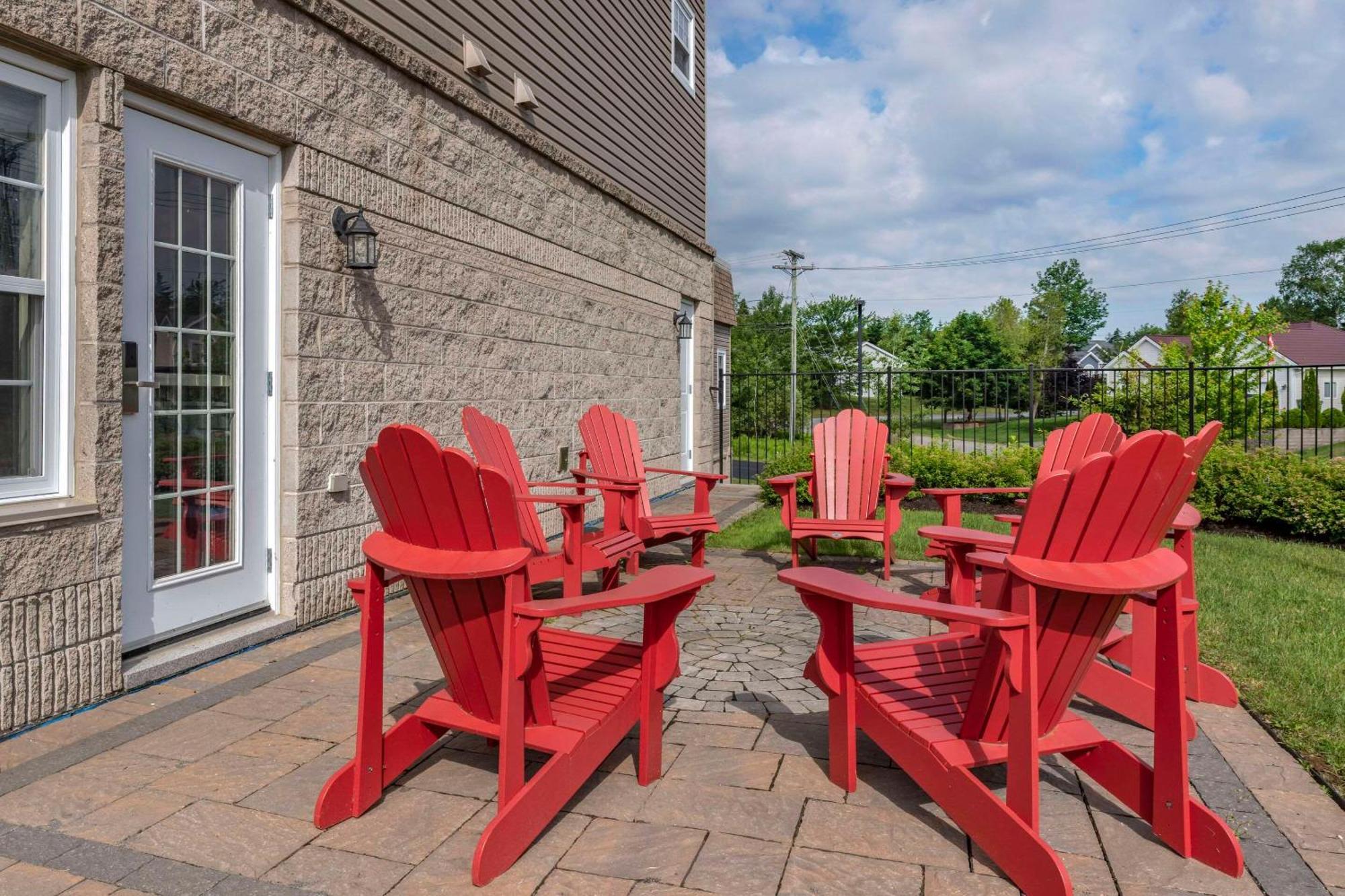Quality Inn & Suites Quispamsis Rothesay Luaran gambar